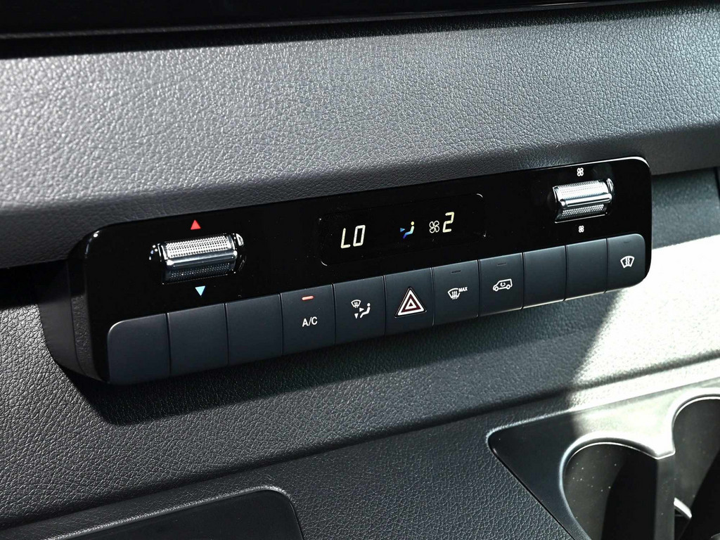 Bild 12 - Sprinter 317 CDI Kasten SELECT L3H2