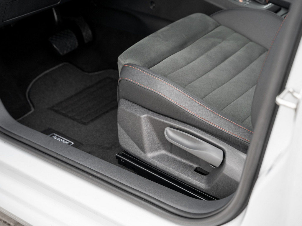 Bild 25 - IBIZA FR 1.5 TSI DSG Kam. Navi Virtual ACC LED