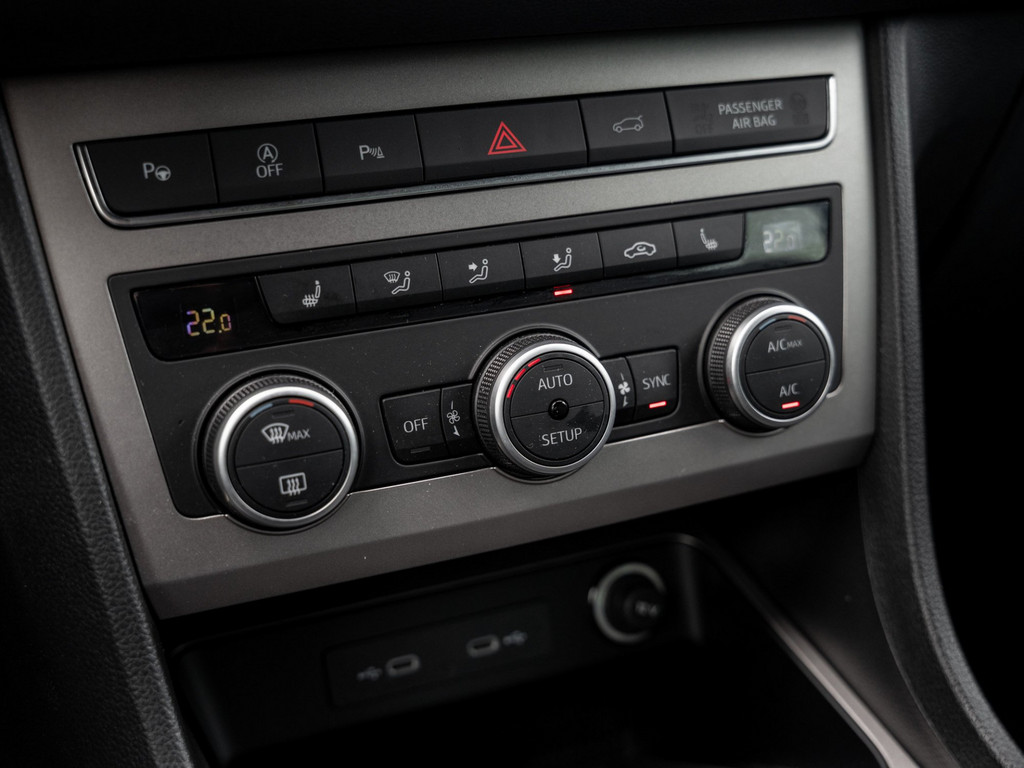 Bild 18 - ATECA XPERIENCE 1.5 TSI DSG Kam. Navi Virtual LM