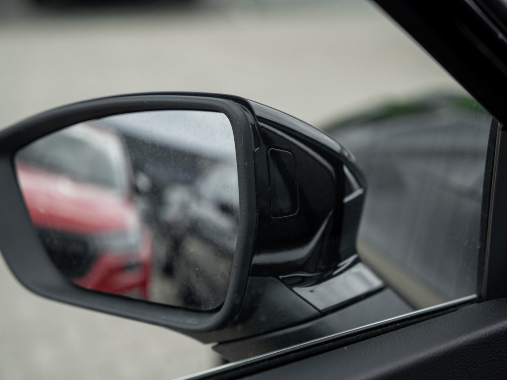 Bild 29 - ATECA XPERIENCE 1.5 TSI DSG Kam. Navi Virtual LM