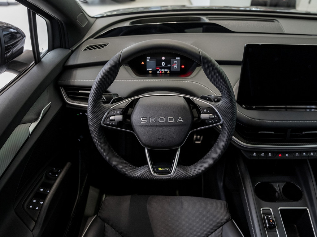 Bild 13 - Enyaq Coupé RS DCC Pano AHK Kam. Leder LM