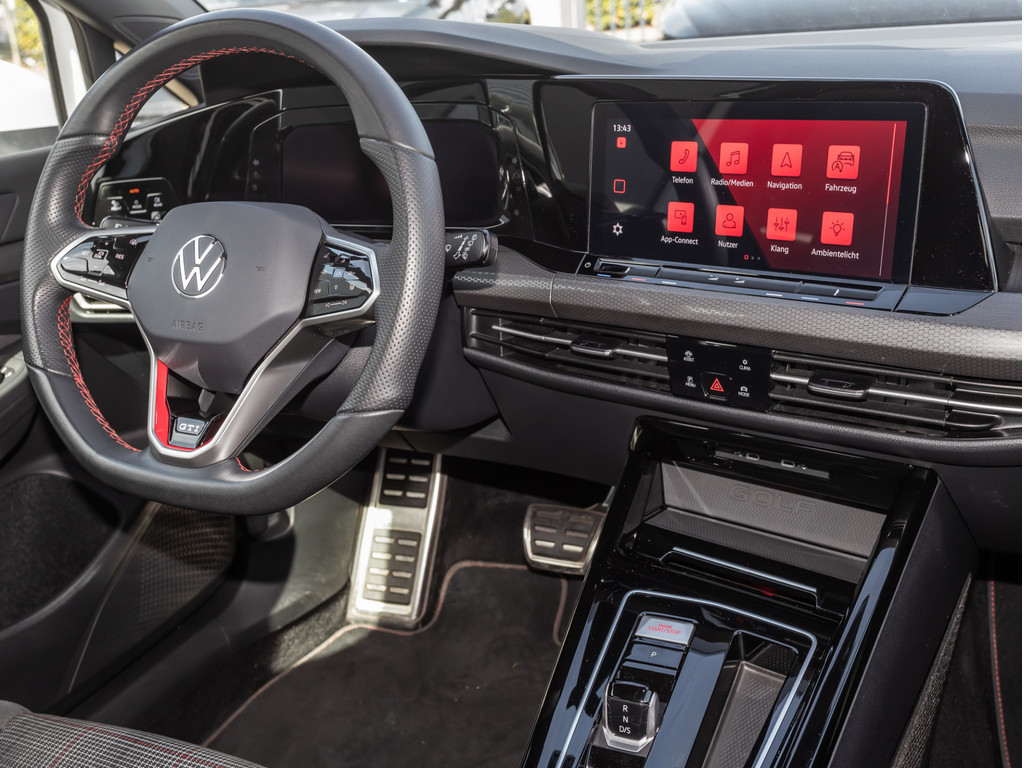 Bild 10 - Golf VIII GTI 2,0 l TSI DSG