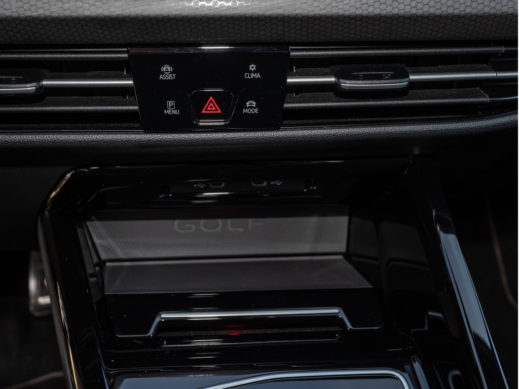 Bild 16 - Golf VIII GTI 2,0 l TSI DSG