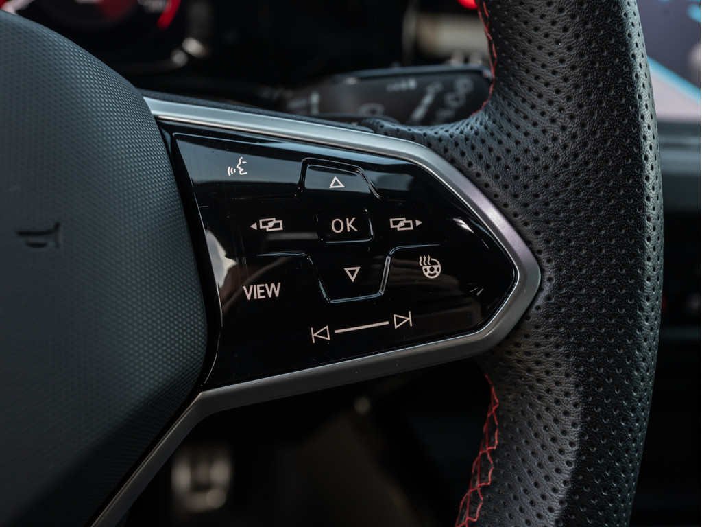 Bild 20 - Golf VIII GTI 2,0 l TSI DSG