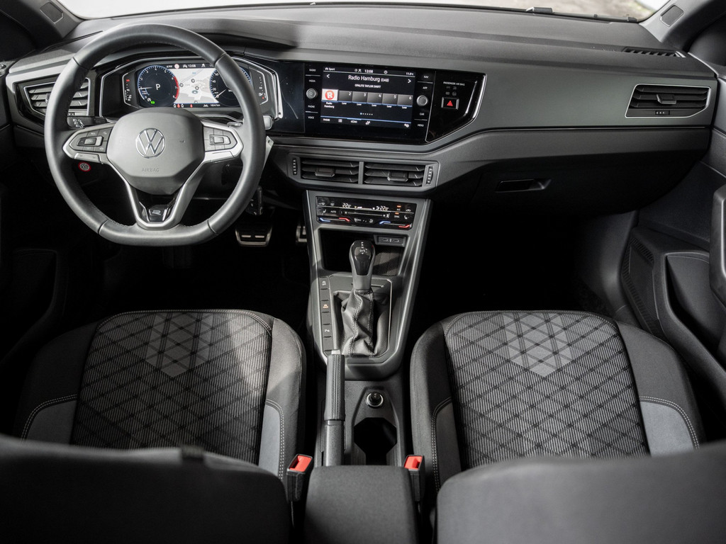 Bild 11 - Polo R-Line 1.0 TSI DSG R-Line IQLight Navi Sportp. LED