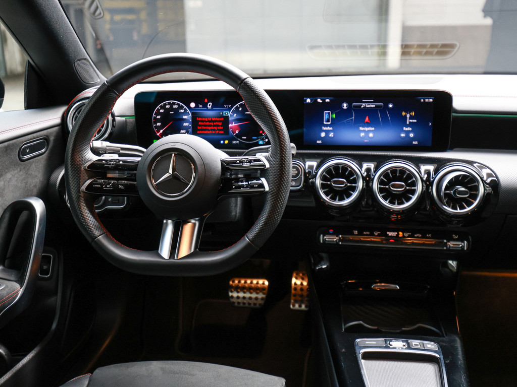 Bild 9 - CLA 180 Coupé AMG Sport Advanced +