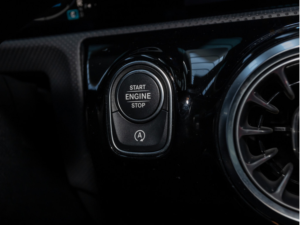 Bild 15 - CLA 180 Coupé AMG Sport Advanced +