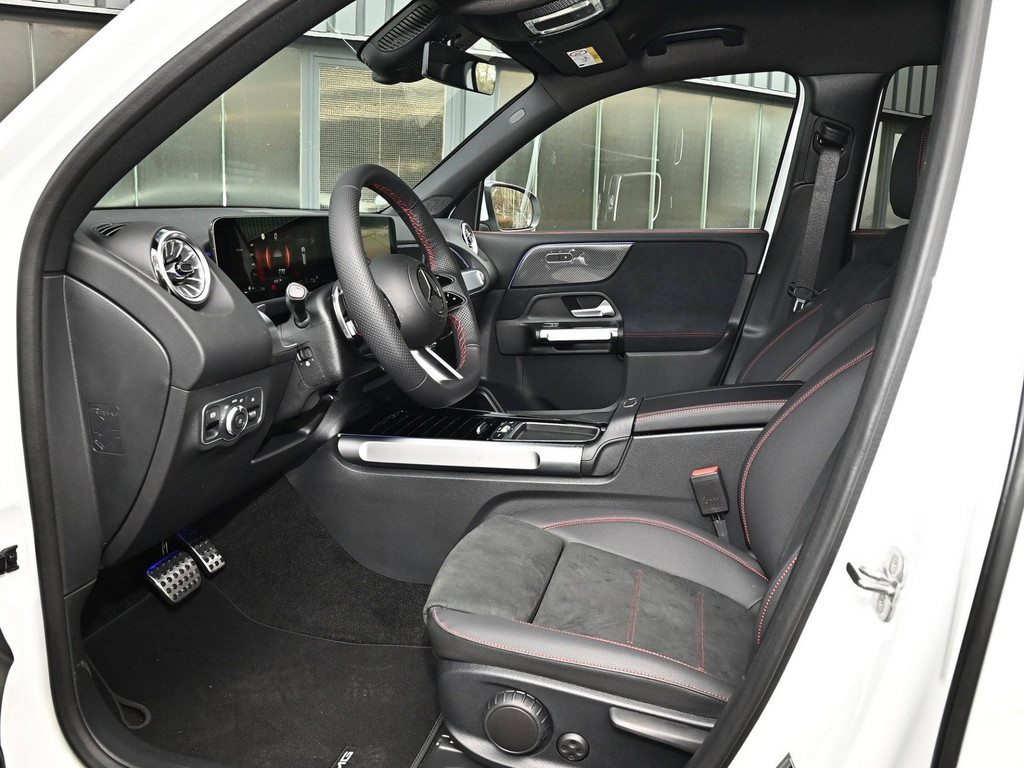 Bild 9 - GLB 220 d 4M AMG Line