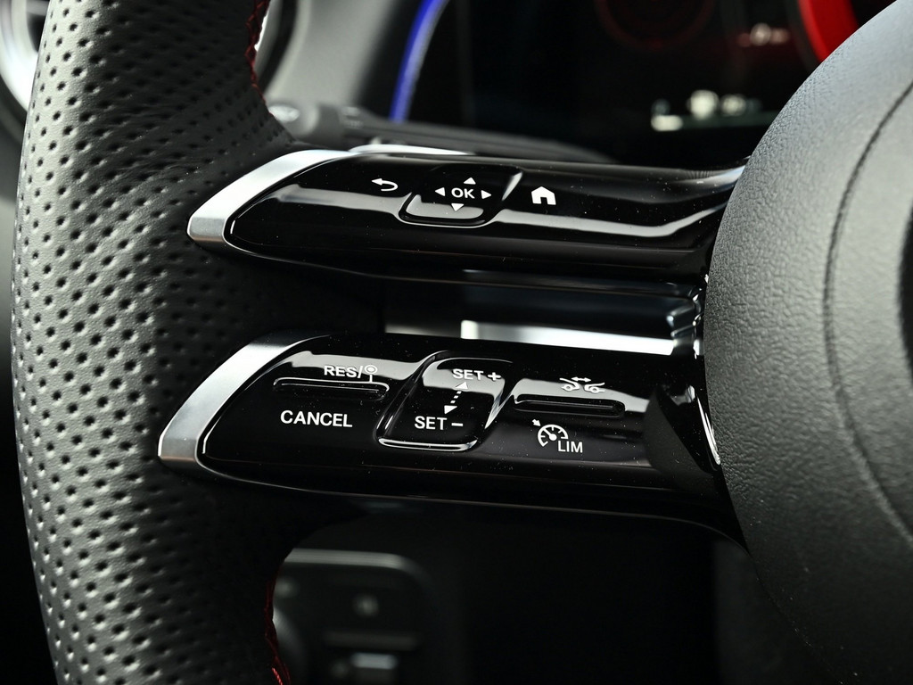 Bild 16 - GLB 220 d 4M AMG Line