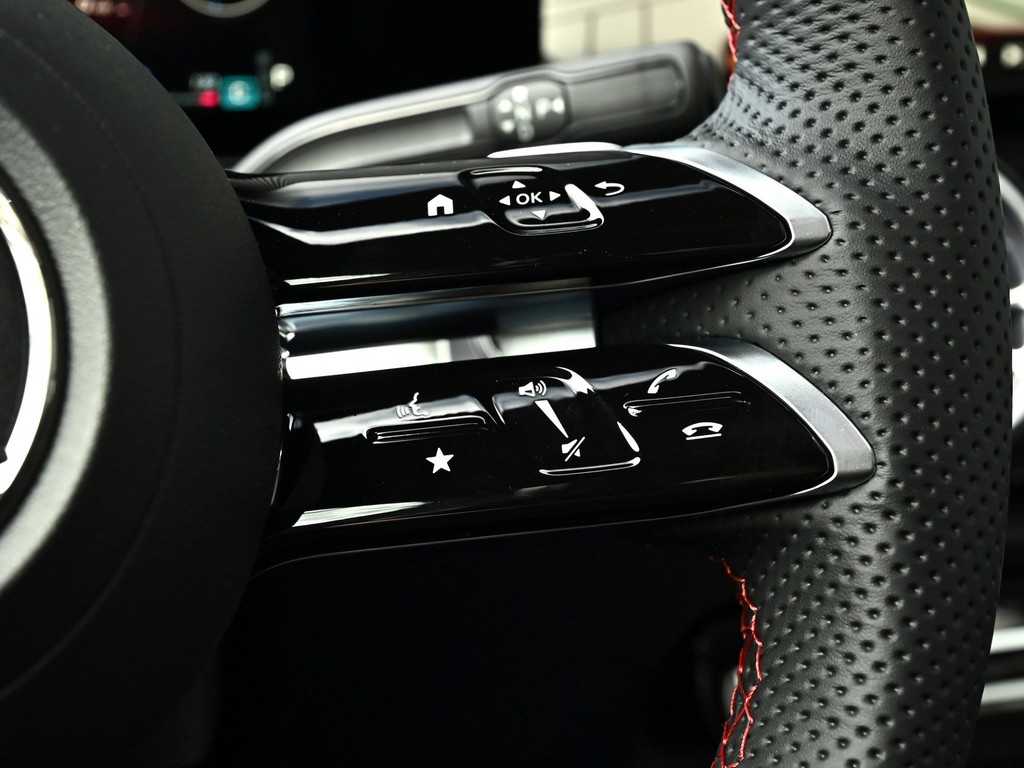 Bild 17 - GLB 220 d 4M AMG Line