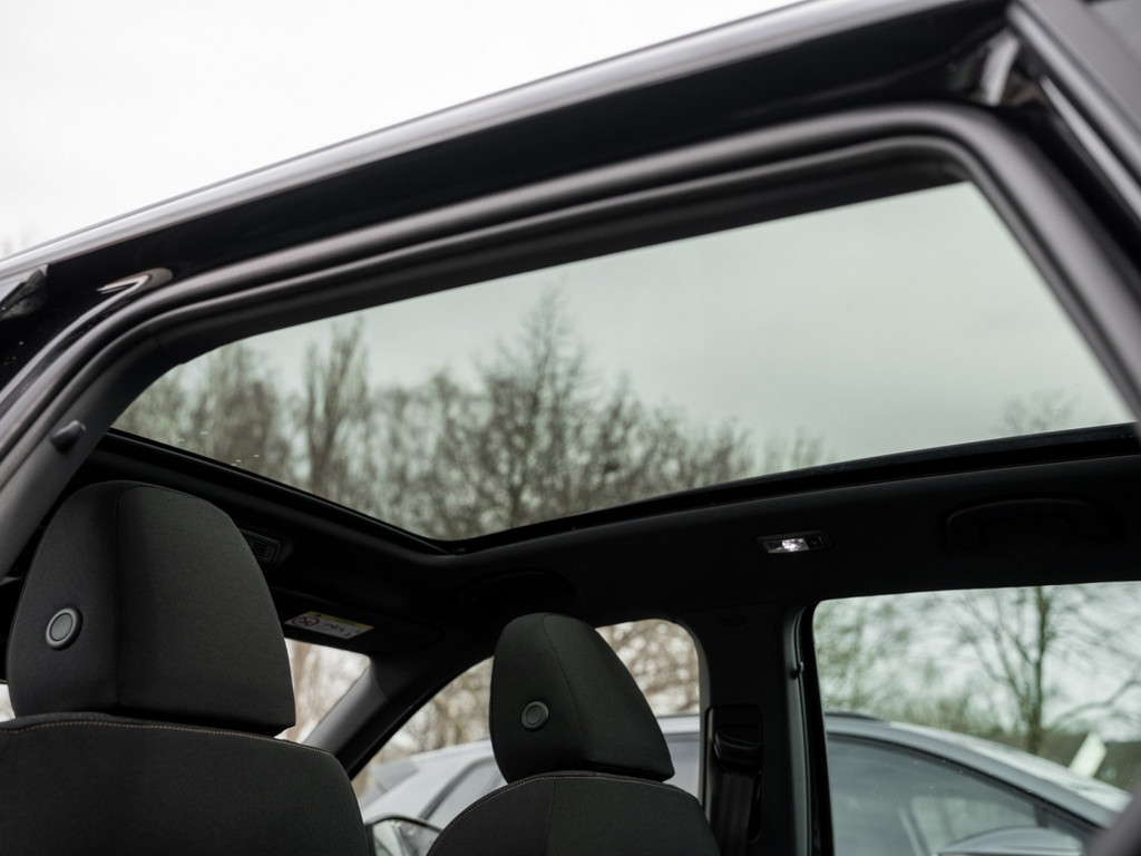 Bild 14 - Kamiq Tour 1.0 TSI DSG Pano Virtual ACC LM