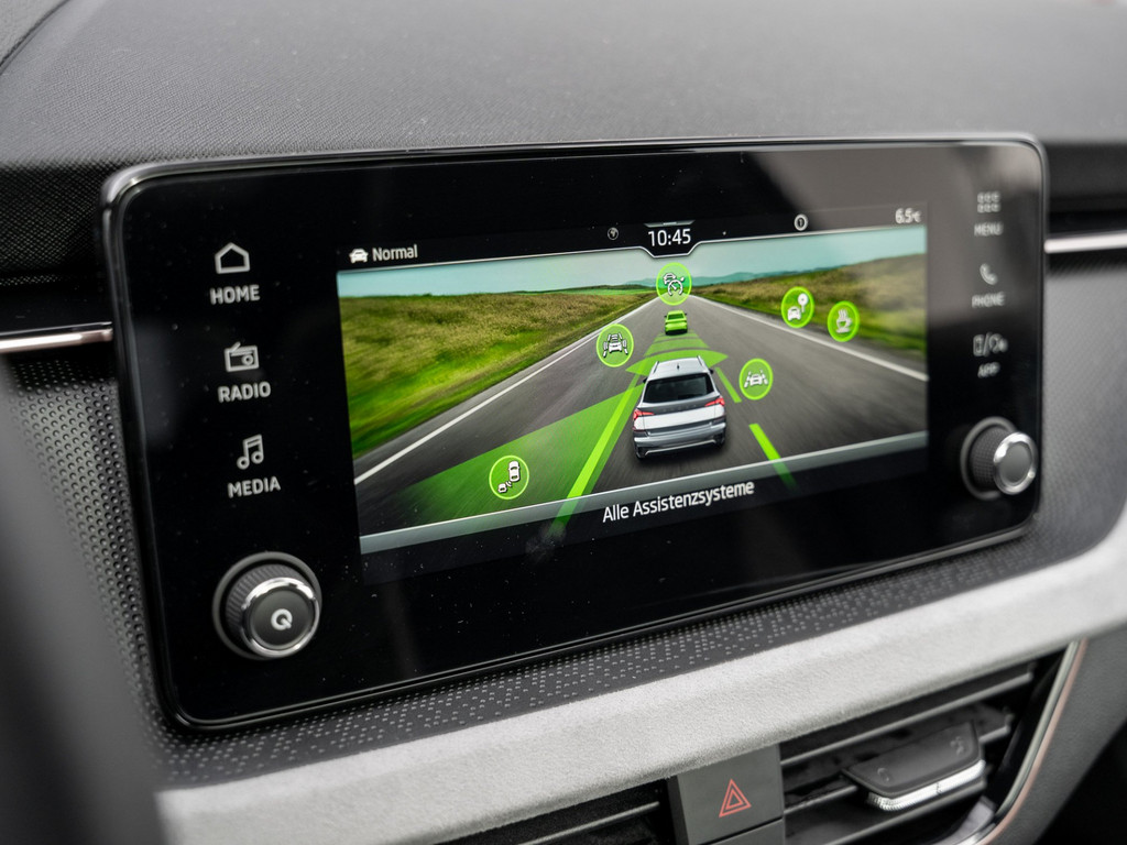 Bild 18 - Kamiq Tour 1.0 TSI DSG Pano Virtual ACC LM