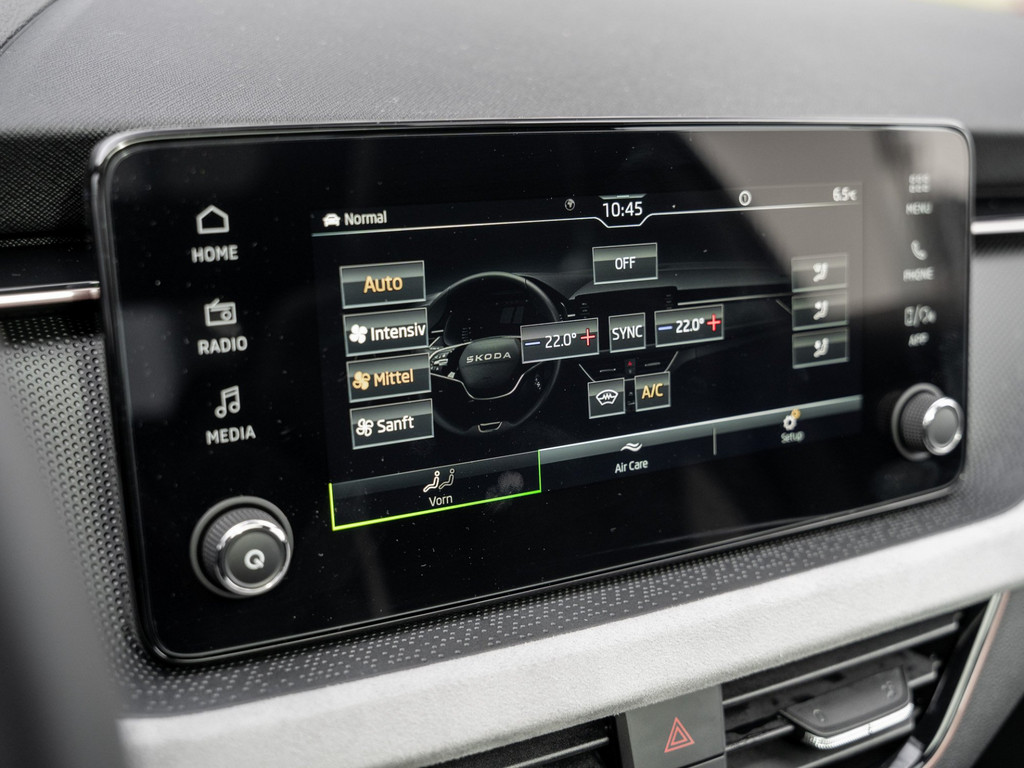 Bild 19 - Kamiq Tour 1.0 TSI DSG Pano Virtual ACC LM