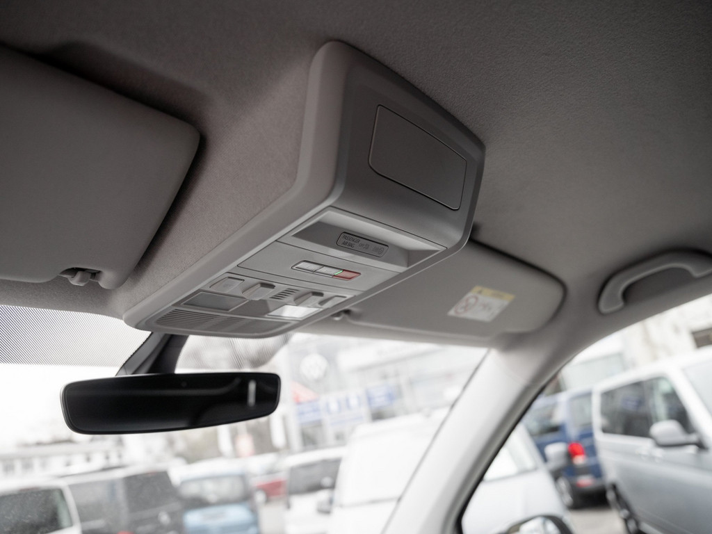 Bild 19 - T6.1 Transporter Kasten LR 2.0 TDI DSG