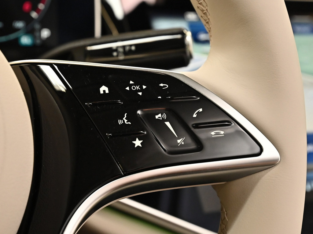 Bild 20 - E 300 de 4M T All-Terrain Premium + Superscreen