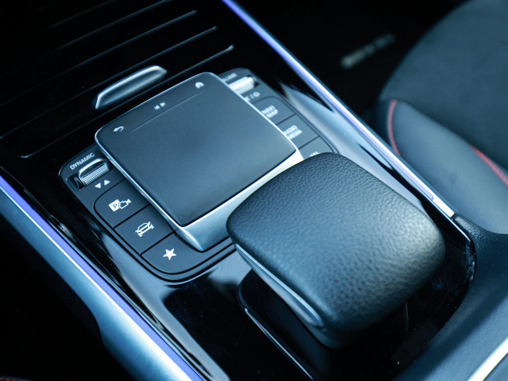 Bild 18 - EQB 250 + AMG Line