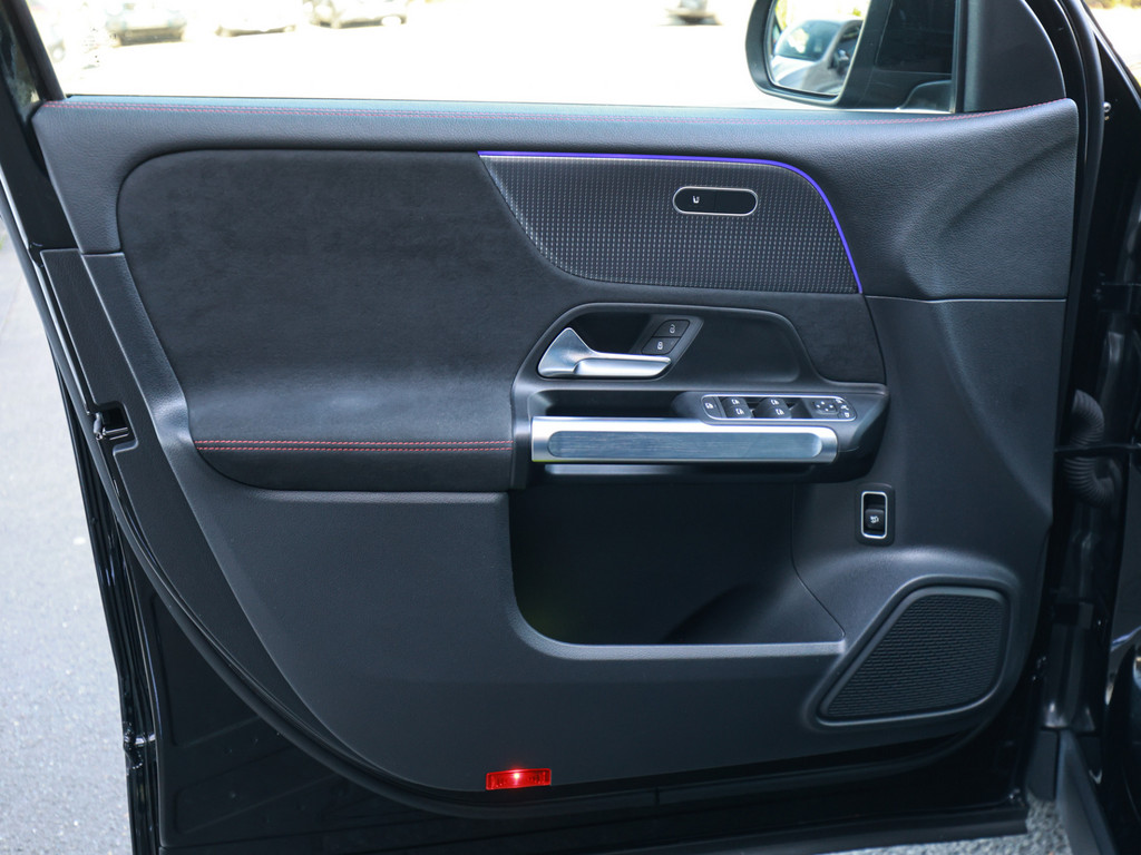 Bild 31 - EQB 250 + AMG Line