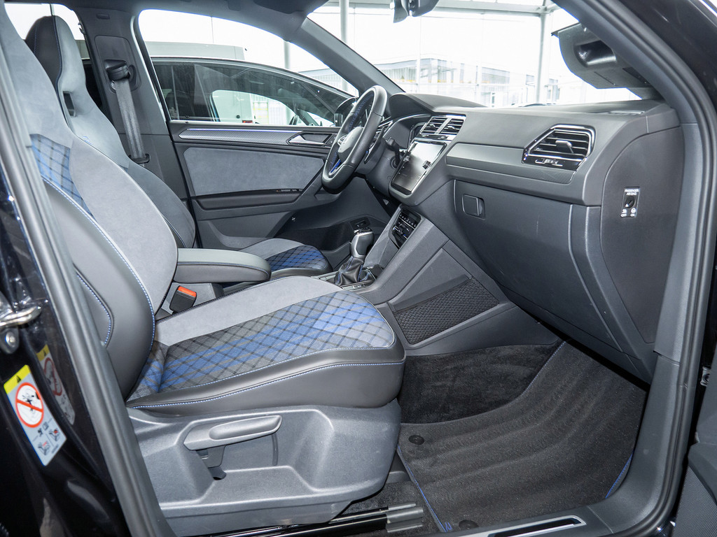 Bild 2 - Tiguan R 2.0 TSI 4M