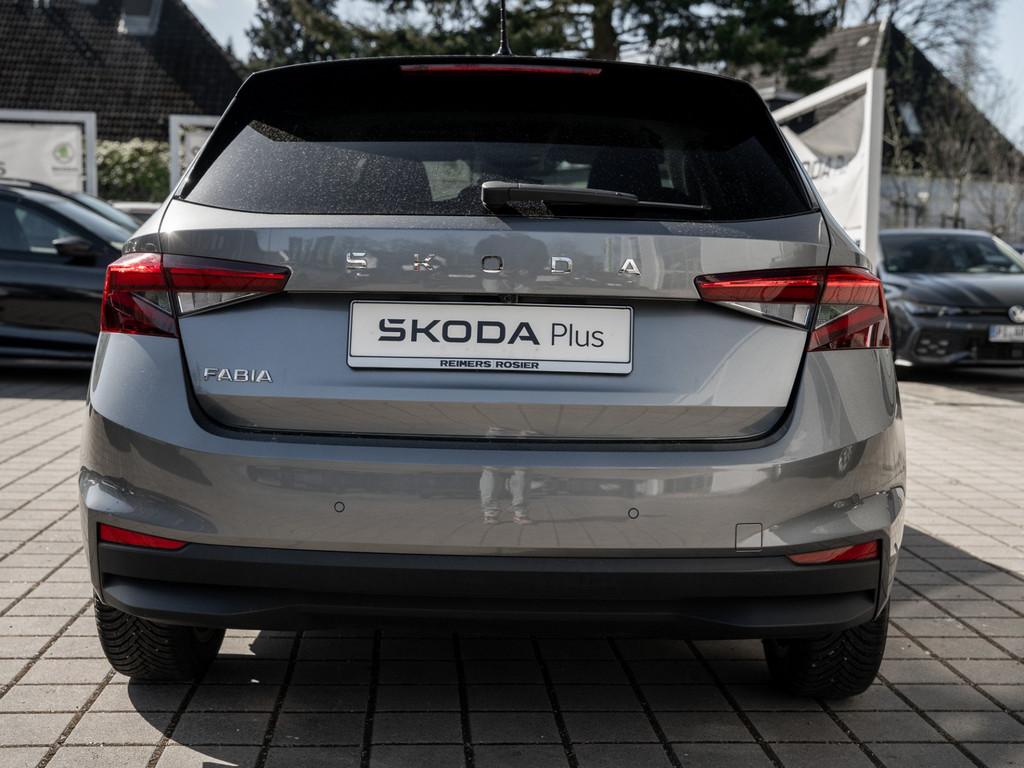 Bild 7 - FABIA TOUR 1.0 TSI DSG Kam. Navi Virtual ACC LED