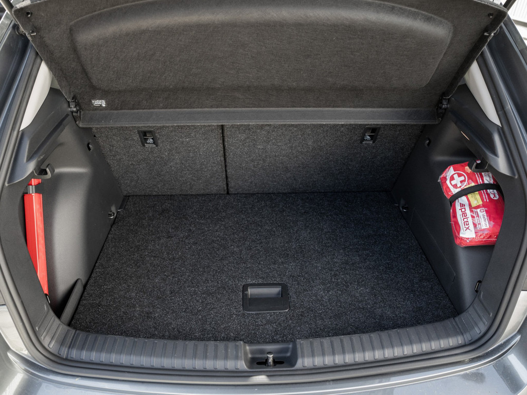 Bild 29 - FABIA TOUR 1.0 TSI DSG Kam. Navi Virtual ACC LED