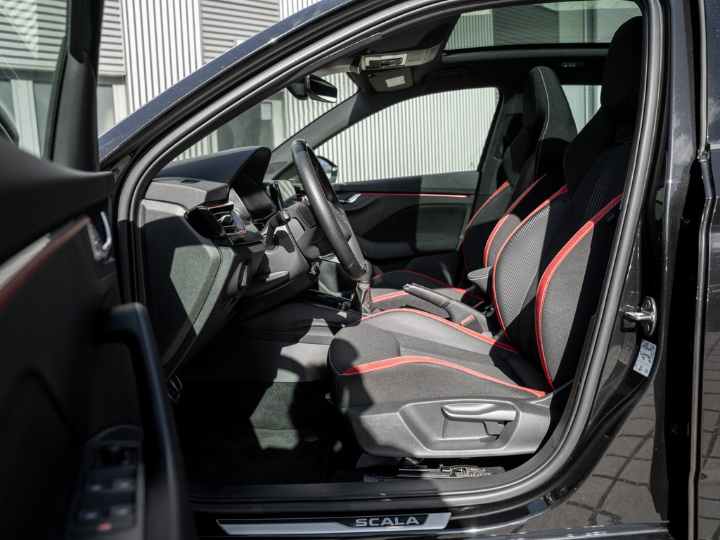 Bild 9 - SCALA MONTE CARLO 1.5 TSI 6-GANG Kam. Pano LED