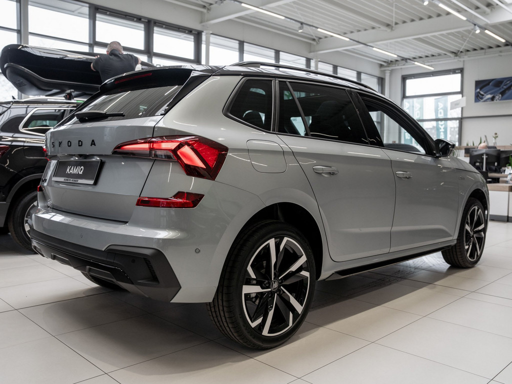 Bild 6 - Kamiq Monte Carlo 1.0 TSI Pano AHK Kam. Navi ACC