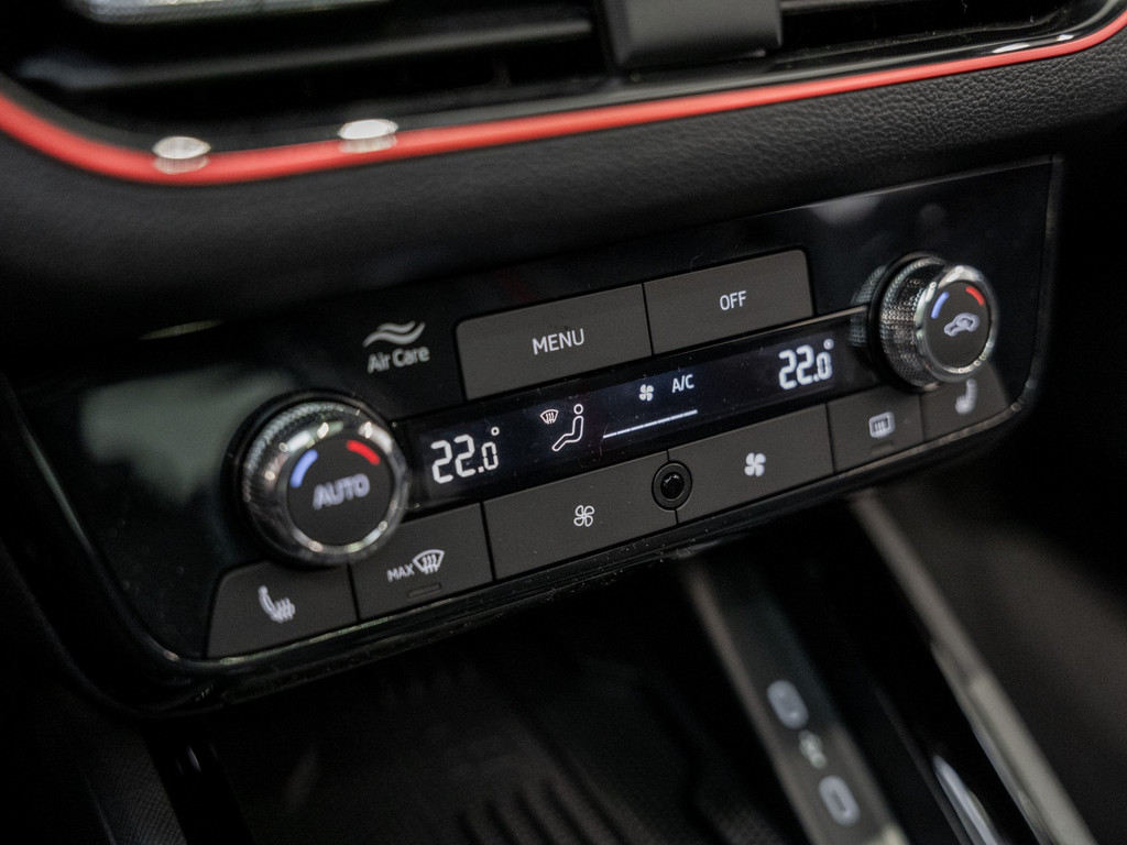 Bild 24 - Kamiq Monte Carlo 1.0 TSI Pano AHK Kam. Navi ACC