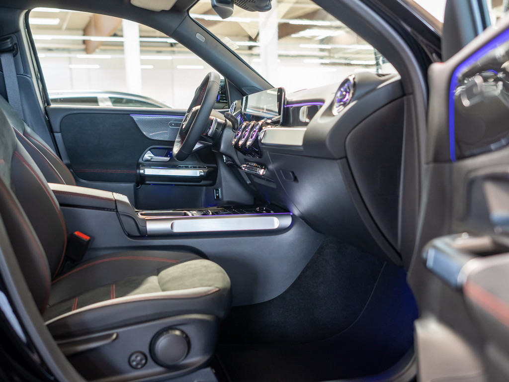Bild 4 - GLB 220 d 4M AMG Line Advanced Plus