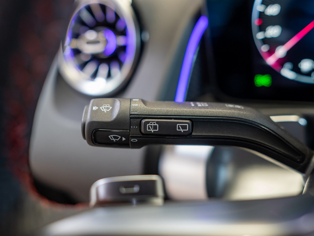 Bild 19 - GLB 220 d 4M AMG Line Advanced Plus