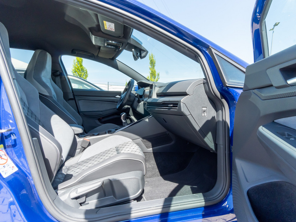 Bild 2 - Golf VIII Variant R-Line 1,5 l TSI