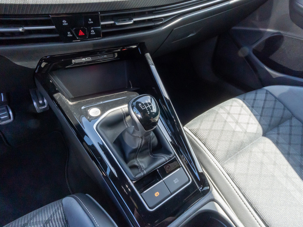 Bild 14 - Golf VIII Variant R-Line 1,5 l TSI