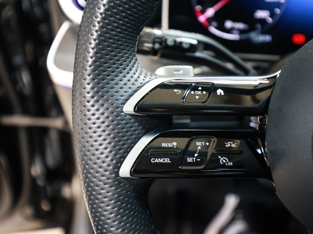 Bild 24 - C 300 e T AMG Sport Premium +