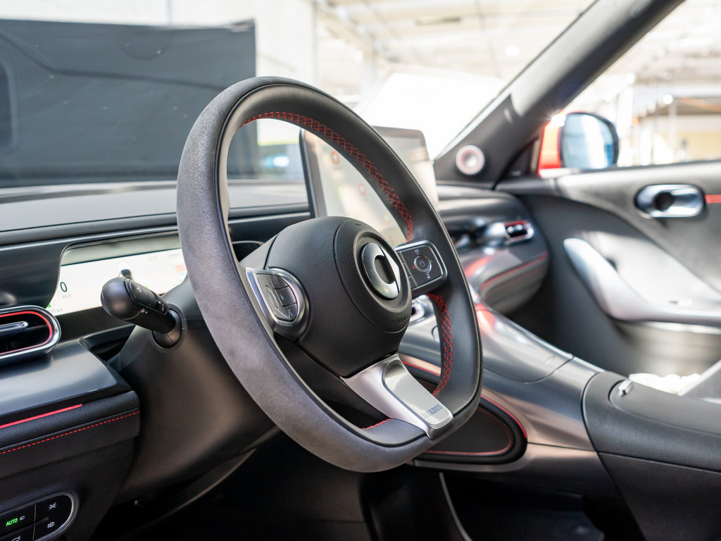 Bild 20 - #1 Brabus AWD