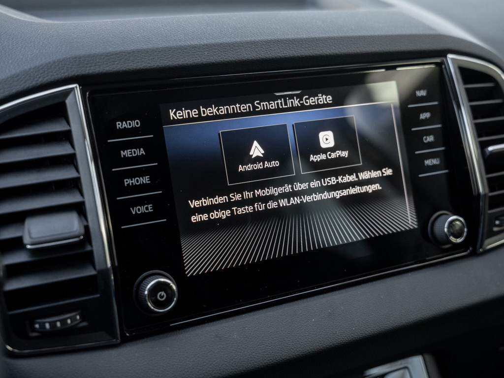 Bild 15 - Karoq Tour 1.5 TSI DSG AHK Navi Virtual ACC