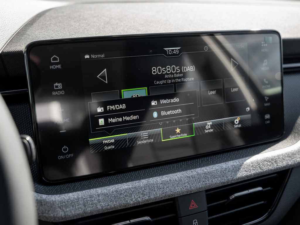 Bild 13 - Scala Tour 1.0 TSI DSG Navi Virtual ACC LED LM