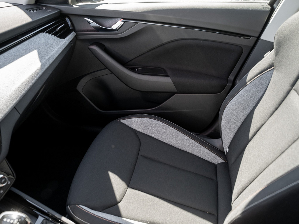 Bild 22 - Scala Tour 1.0 TSI DSG Navi Virtual ACC LED LM