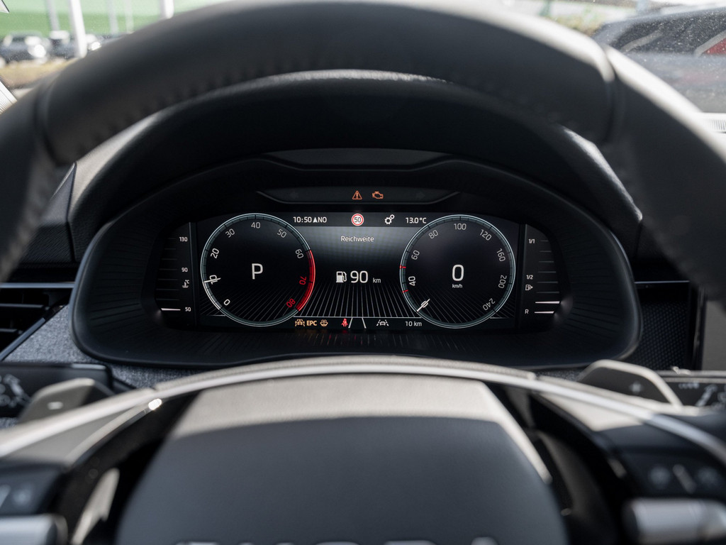 Bild 23 - Scala Tour 1.0 TSI DSG Navi Virtual ACC LED LM