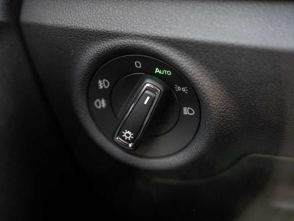 Bild 27 - Scala Tour 1.0 TSI DSG Navi Virtual ACC LED LM
