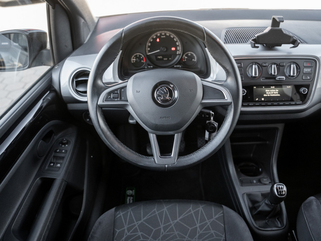 Bild 11 - Citigo Navi LM PDC SHZ SoundSys Winterp.