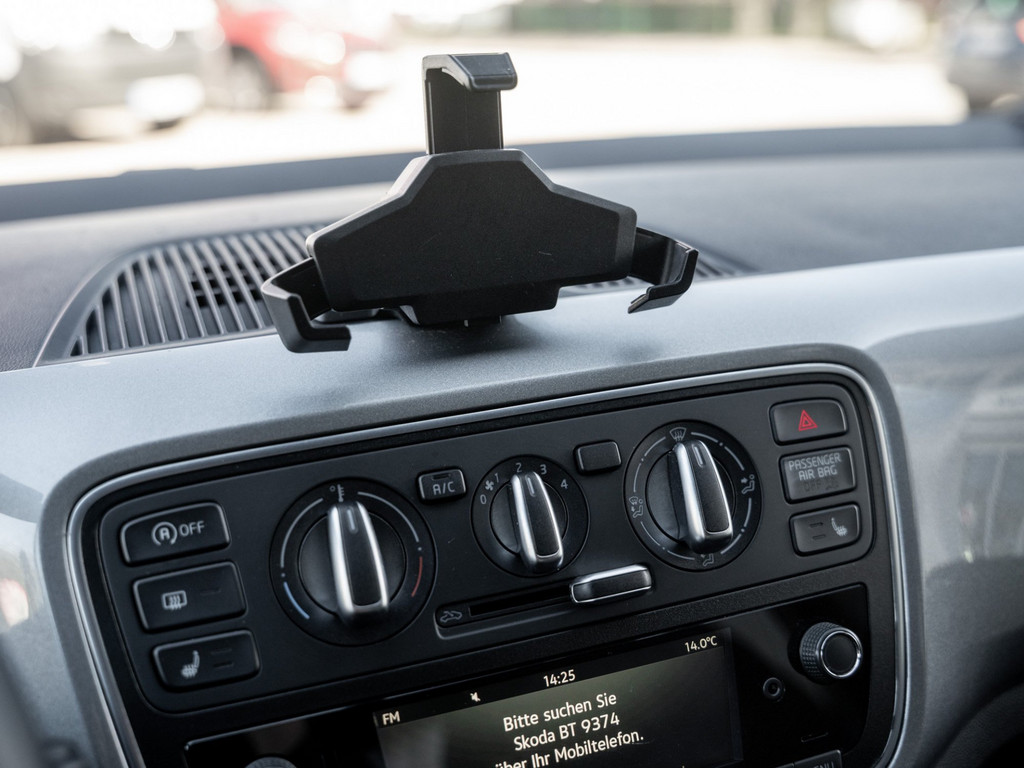 Bild 13 - Citigo Navi LM PDC SHZ SoundSys Winterp.