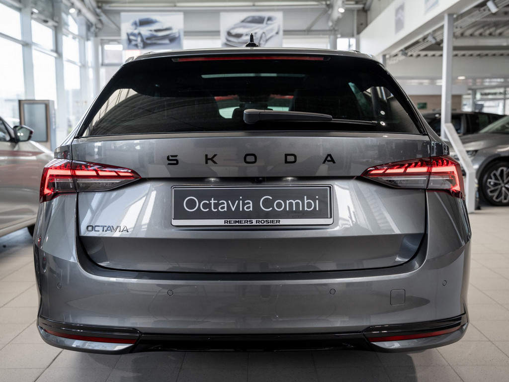 Bild 6 - Octavia Combi Sportline 2.0 TDI DSG Kam. Sportp.