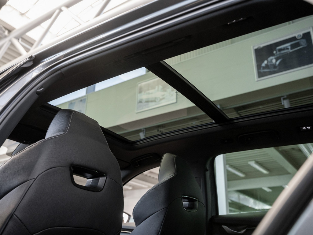 Bild 16 - Octavia Combi Sportline 2.0 TDI DSG Kam. Sportp.