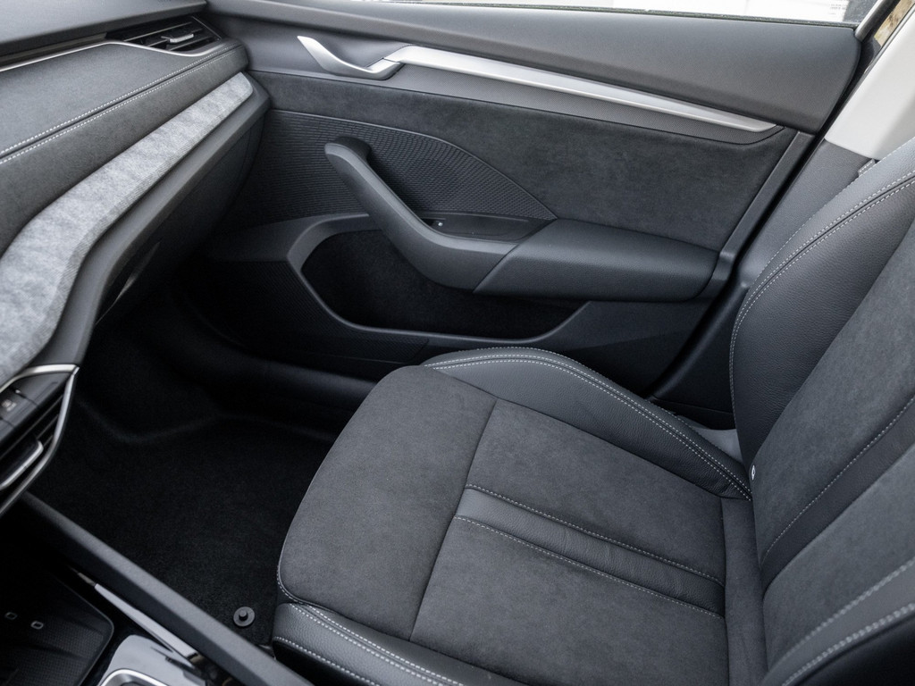 Bild 24 - Octavia Combi Balance 1.5 TSI DSG AHK Navi