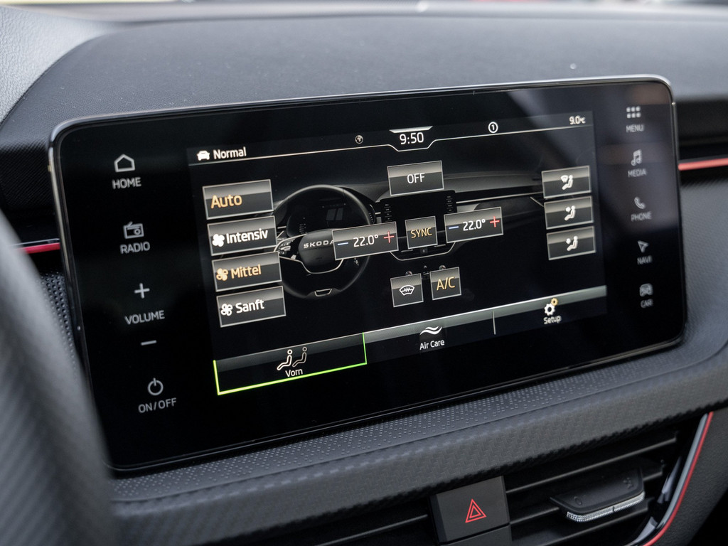 Bild 21 - Kamiq Monte Carlo 1.5 TSI DSG Pano Navi Pano LM