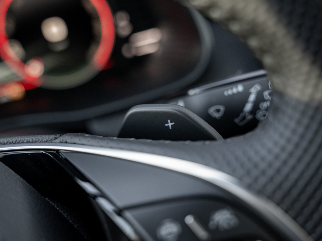 Bild 29 - Kamiq Monte Carlo 1.5 TSI DSG Pano Navi Pano LM