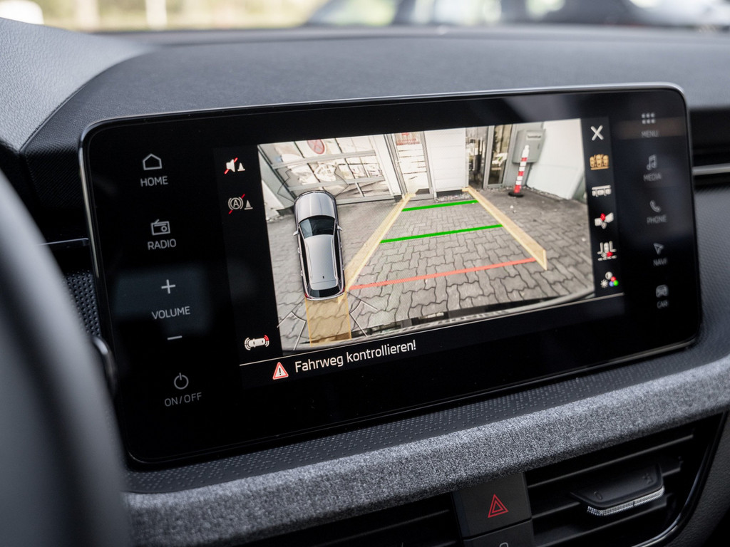 Bild 16 - Kamiq Balance 1.0 TSI DSG AHK Kam. Navi ACC