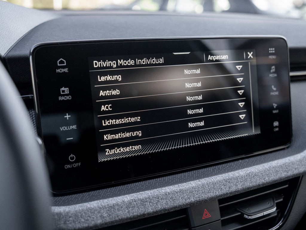 Bild 19 - Kamiq Balance 1.0 TSI DSG AHK Kam. Navi ACC