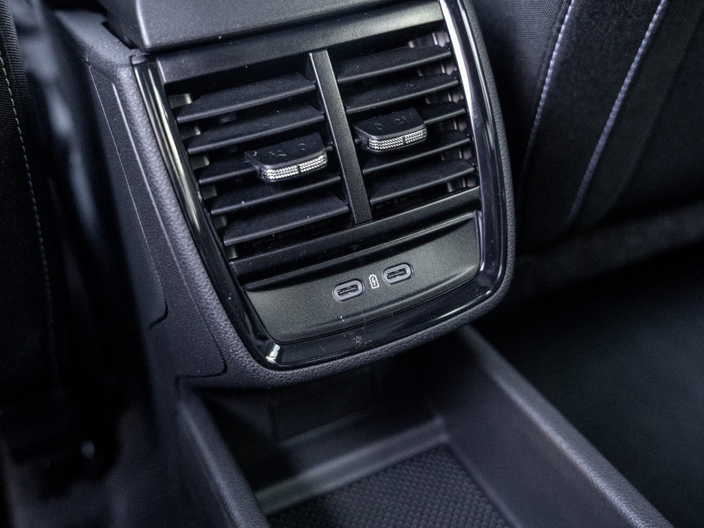 Bild 12 - Kamiq Monte Carlo 1.0 TSI Pano AHK Kam. Navi ACC