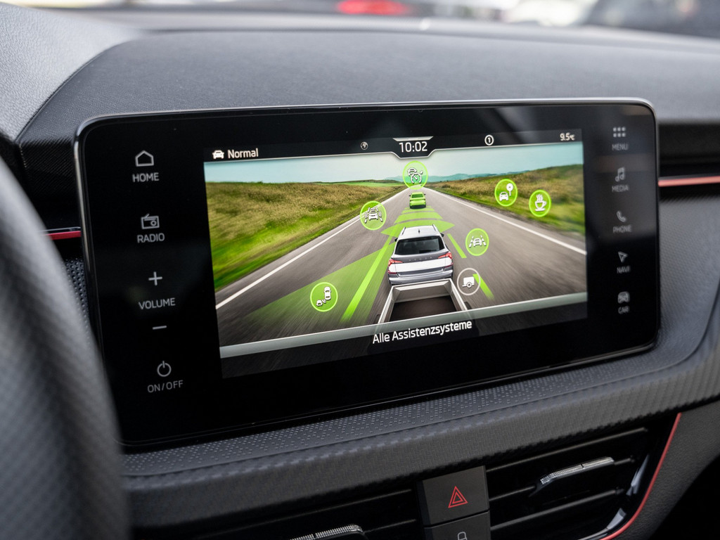 Bild 17 - Kamiq Monte Carlo 1.0 TSI Pano AHK Kam. Navi ACC