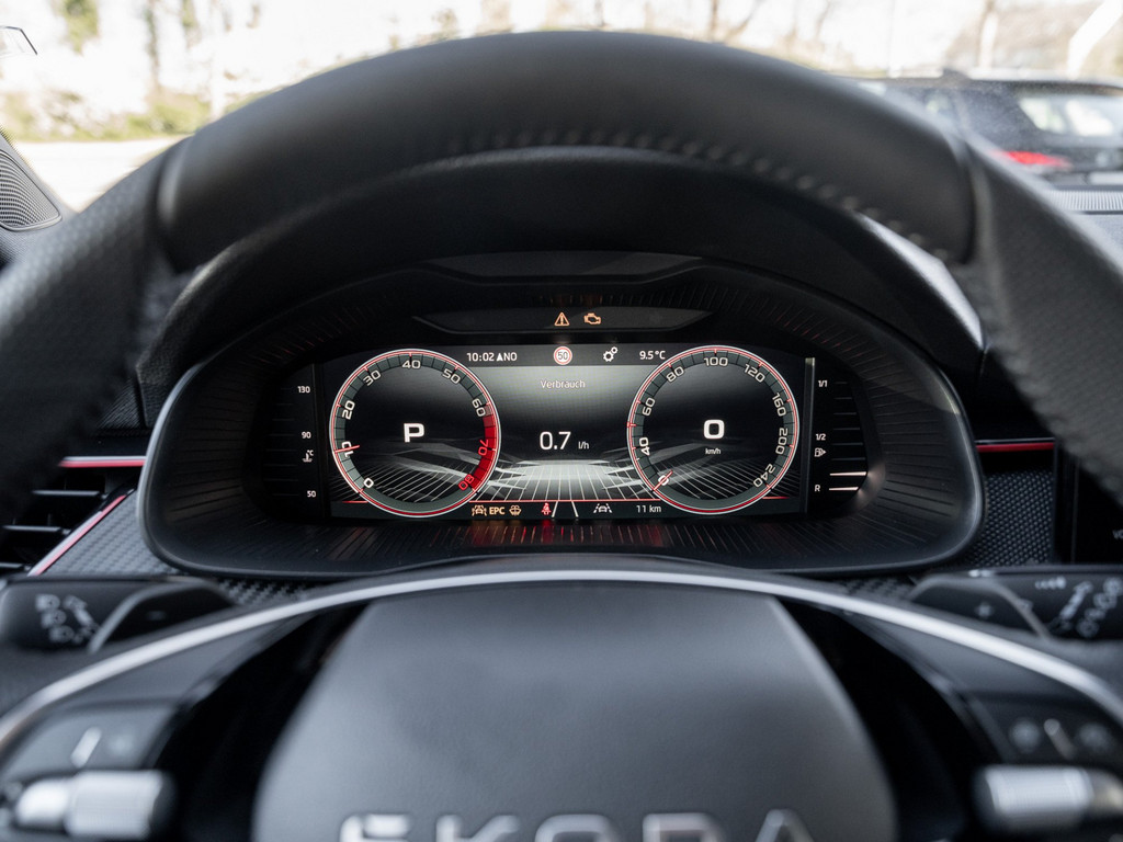 Bild 26 - Kamiq Monte Carlo 1.0 TSI Pano AHK Kam. Navi ACC